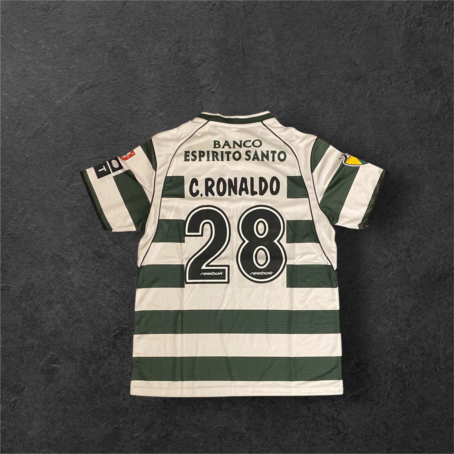 2001-2002 Sporting Cristiano Ronaldo - Home Jersey